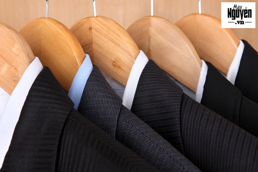 CÁC QUY TẮC BẢO QUẢN ÁO VEST NAM ĐÚNG CÁCH